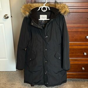 G.H. Bass & Co. Women’s Long Black Hooded Winter Jacket Super Warm Size Medium